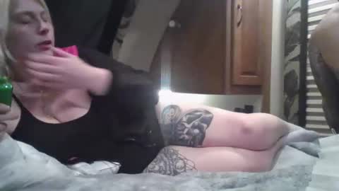 Rachyyyy online show from October 19, 6:40 am