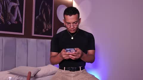 rafa_cruz online show from April 7, 12:40 pm