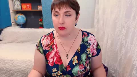 rainbowladyy online show from January 25, 10:51 am