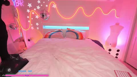 Mary Rainz online show from May 6, 4:07 am