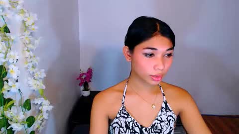 raindrizzle1706 online show from November 20, 6:01 am