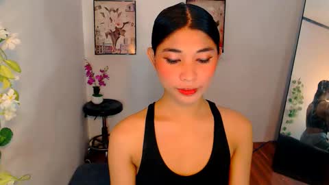 raindrizzle1706 online show from December 14, 12:17 am