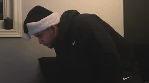 ramzy1019 online show from December 18, 4:08 am