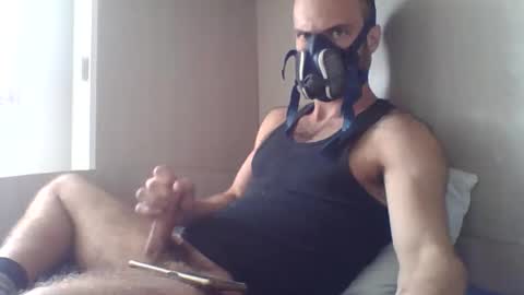 randomguy_42 online show from September 11, 7:09 am