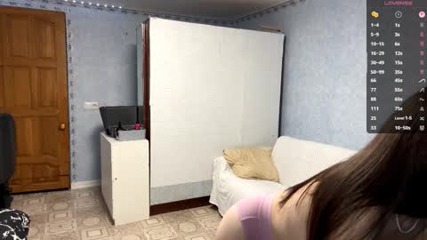 Lia online show from December 14, 8:04 pm