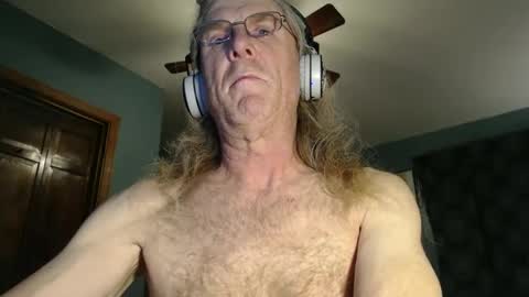 Ranger510 online show from April 4, 2:29 am