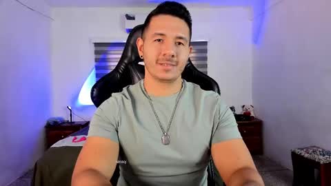 Jonas online show from September 25, 3:41 pm