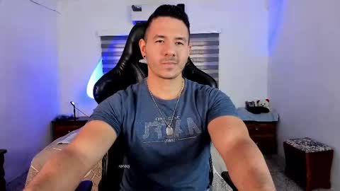 Jonas online show from September 15, 2:51 pm