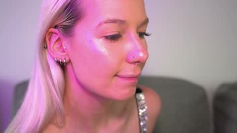 Rany Thompson online show from April 19, 2:40 pm