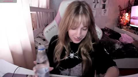 Rapunzel online show from May 27, 1:19 pm