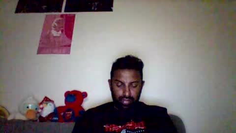 raul2k2 online show from December 3, 8:53 pm