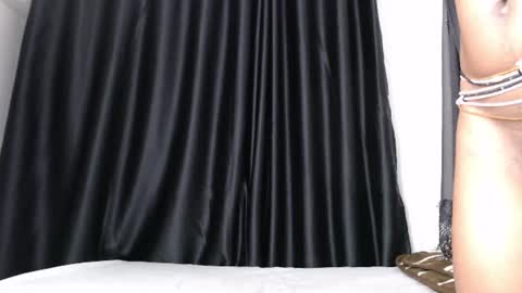 raunchy_regina online show from June 18, 8:36 pm