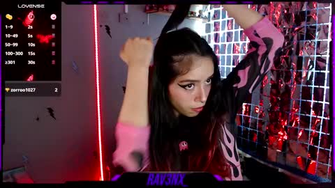   online show from February 11, 2:13 pm