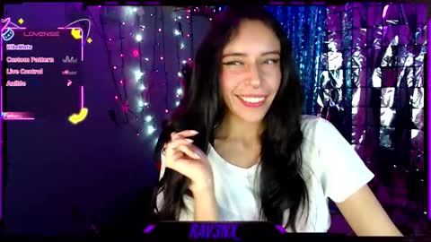   online show from December 5, 11:13 pm