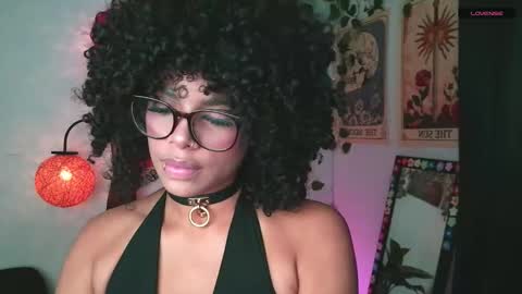 Snapshot of raven_luv chatting on September 14, 9:27 pm raven  online show from September 14, 9:27 pm