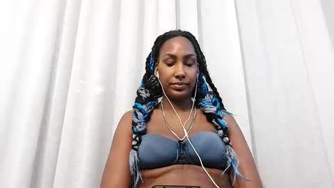 ravenbby online show from February 26, 4:54 pm