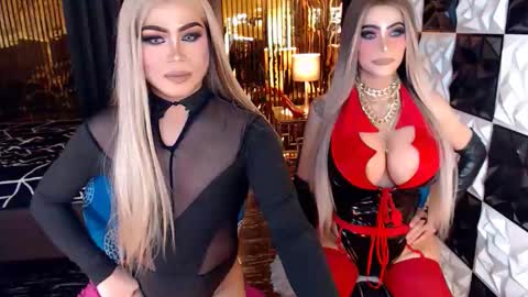 ravenmystiquex online show from March 16, 3:38 pm