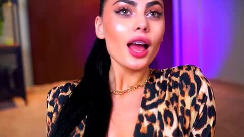 Lav online show from December 21, 7:53 pm