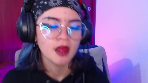 raventh_ online show from March 16, 12:31 pm