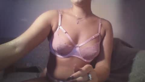 ray_arissa online show from October 25, 1:17 am