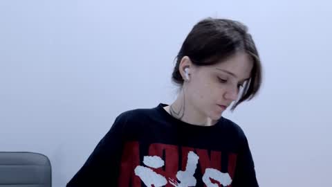 Ray-Ray online show from February 15, 11:53 am