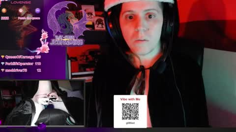 Snapshot of raysuon chatting on December 14, 11:18 am Rae-Suon online show from December 14, 11:18 am