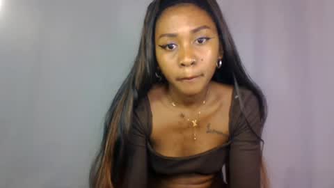 razafindrasoa online show from July 19, 11:18 pm