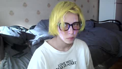  Yrriel Strife Candy-Demon Caveboy mr. Cringe   online show from April 6, 6:47 am