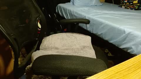 Scrappy Coco online show from February 28, 3:43 am