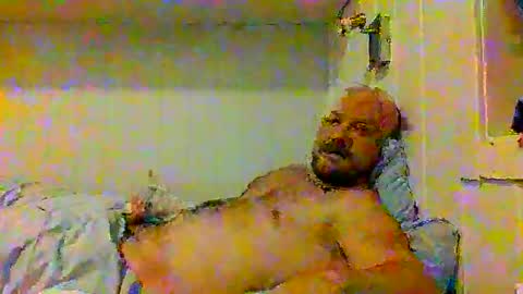 Snapshot of real_viking1 chatting on October 23, 8:21 pm real_viking1 online show from October 23, 8:21 pm