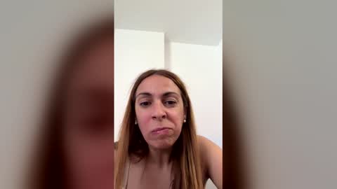 realpussy4 online show from June 11, 12:25 pm
