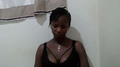 queen online show from November 18, 8:56 pm