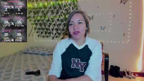 Rebbeca online show from September 11, 10:38 am