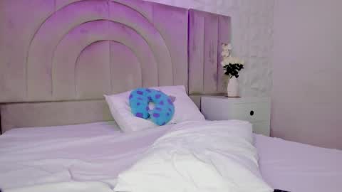 Rebeca online show from January 18, 12:14 pm