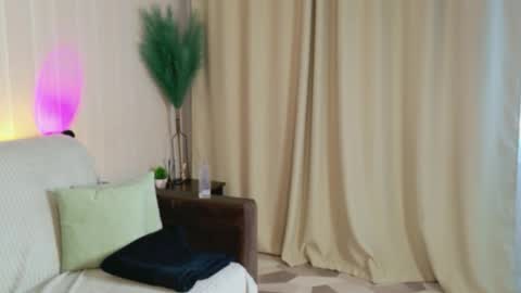 Rebeca online show from March 5, 6:00 am