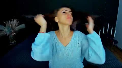 rebecca_diamonds online show from February 5, 7:34 am