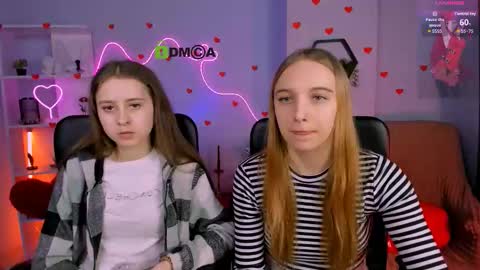 rebecca_smile_ online show from February 23, 1:13 pm