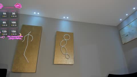 Rebe online show from February 3, 8:02 pm