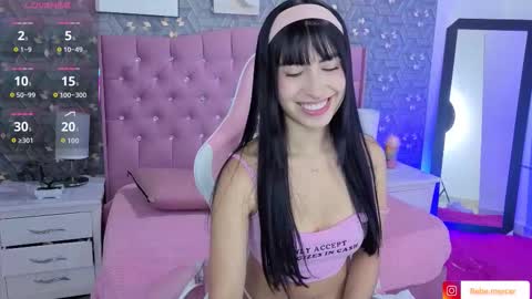 Rebekah online show from November 14, 3:52 am