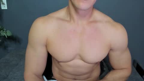 twitter REECET26 instagram RECCETAYLOR online show from February 27, 11:52 pm