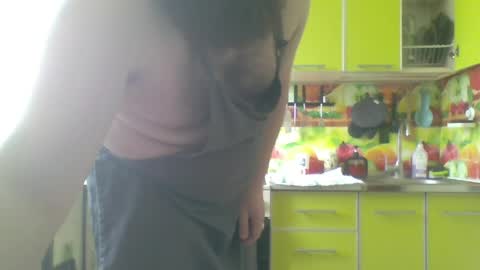 red_bearddd online show from March 29, 9:33 am