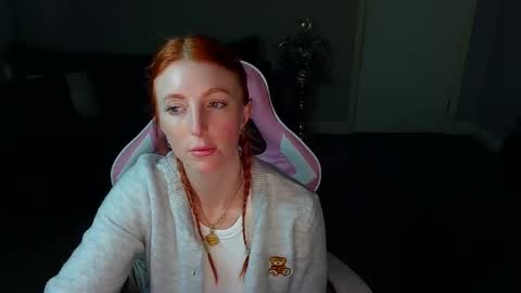 Red -  online show from January 29, 9:39 pm