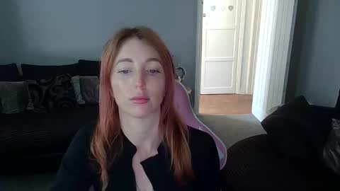 Red -  online show from April 27, 11:19 am