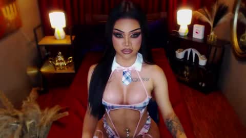 AsianRedivy online show from May 3, 8:04 pm