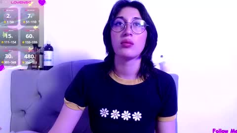 IG   OF red moonn online show from March 8, 3:13 pm