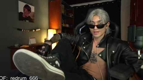 Snapshot of redrum_696 chatting on February 4, 6:49 pm Red online show from February 4, 6:49 pm