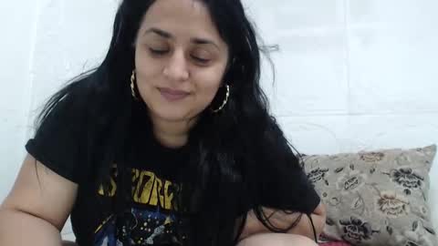 Reea online show from December 18, 10:16 pm