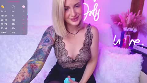 Regina online show from October 5, 5:53 pm