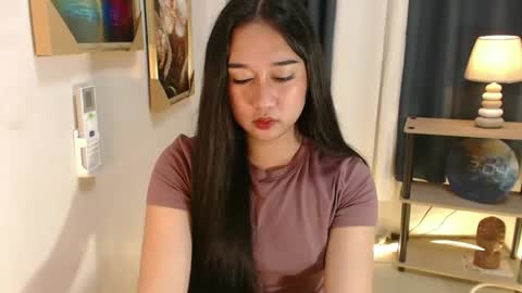 regine online show from January 14, 6:05 pm