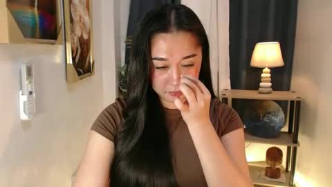 regine online show from February 20, 3:25 pm